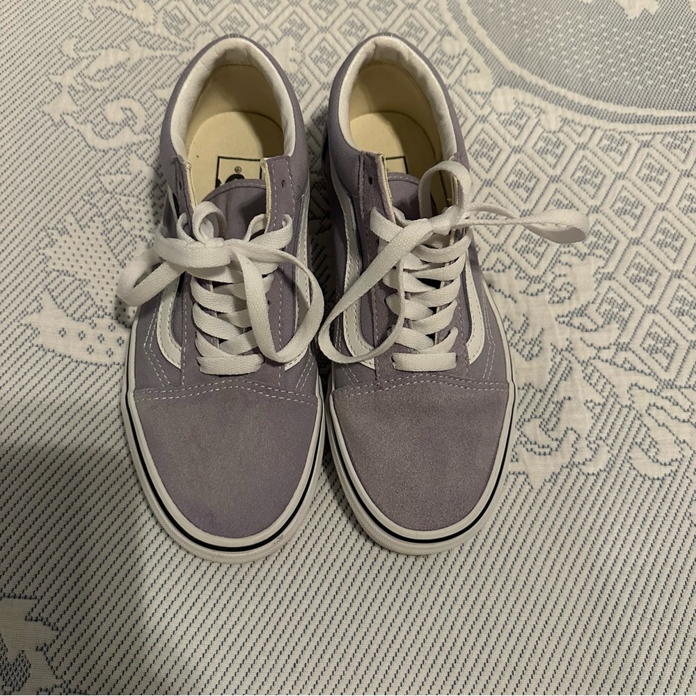 Vans old skool purple